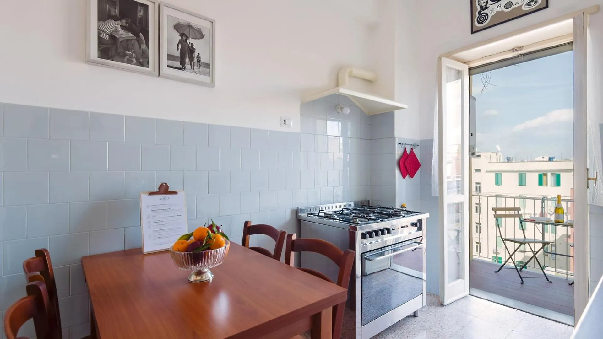 Apartment Casa Adele Lovely Mid-Century Apartment, Rome Italy