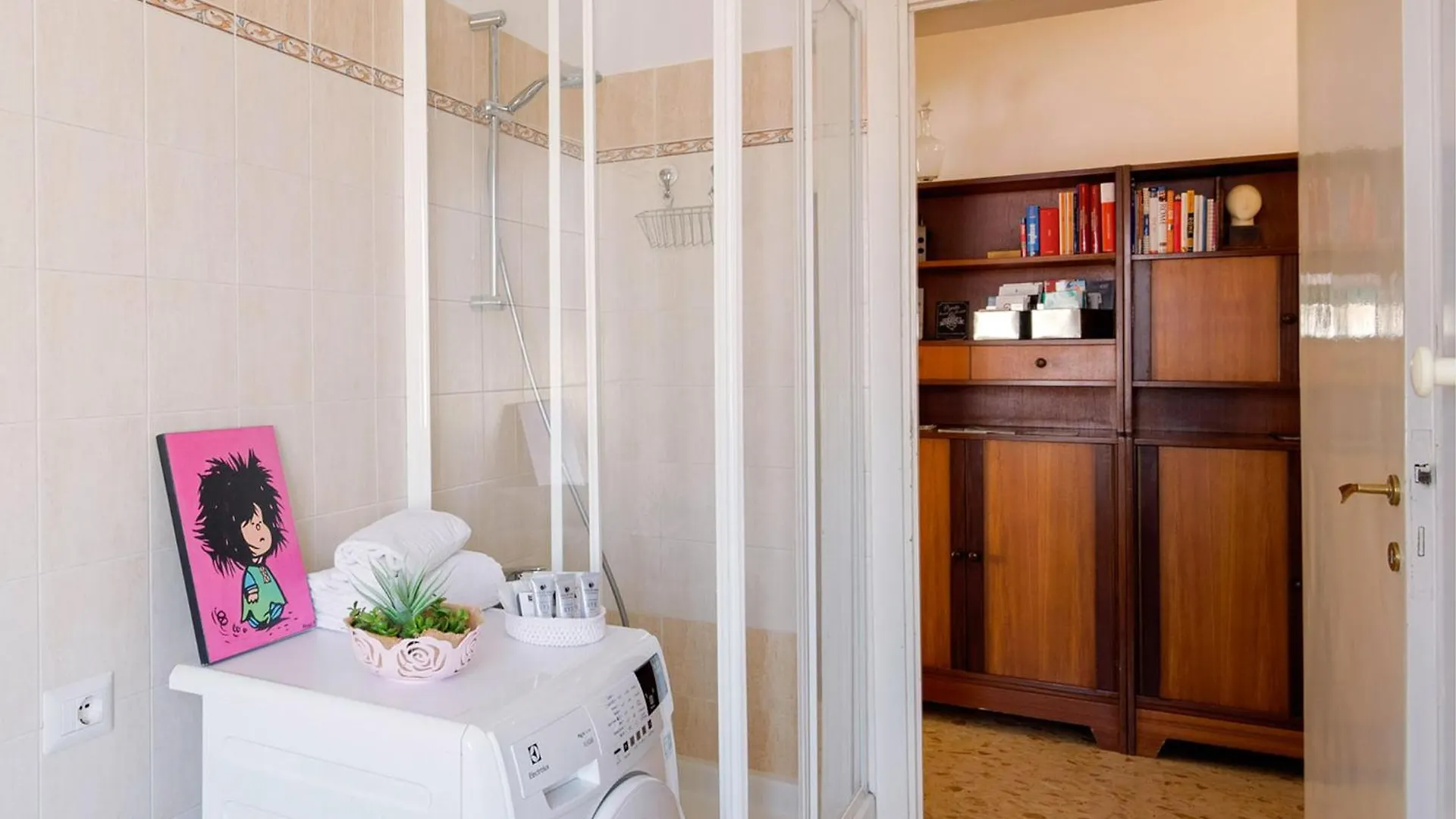 Casa Adele Lovely Mid-Century Apartment, Rome